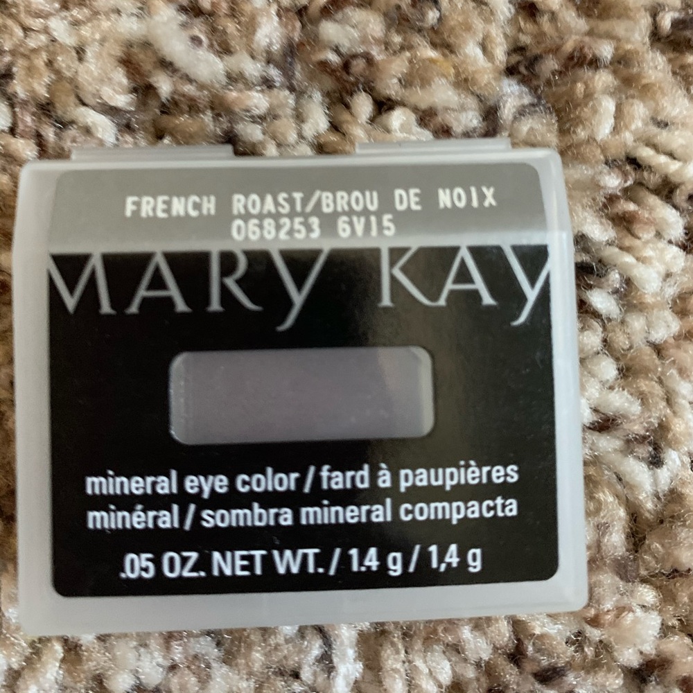 NEW Mary Kay Refill Mineral Eye Color!!!